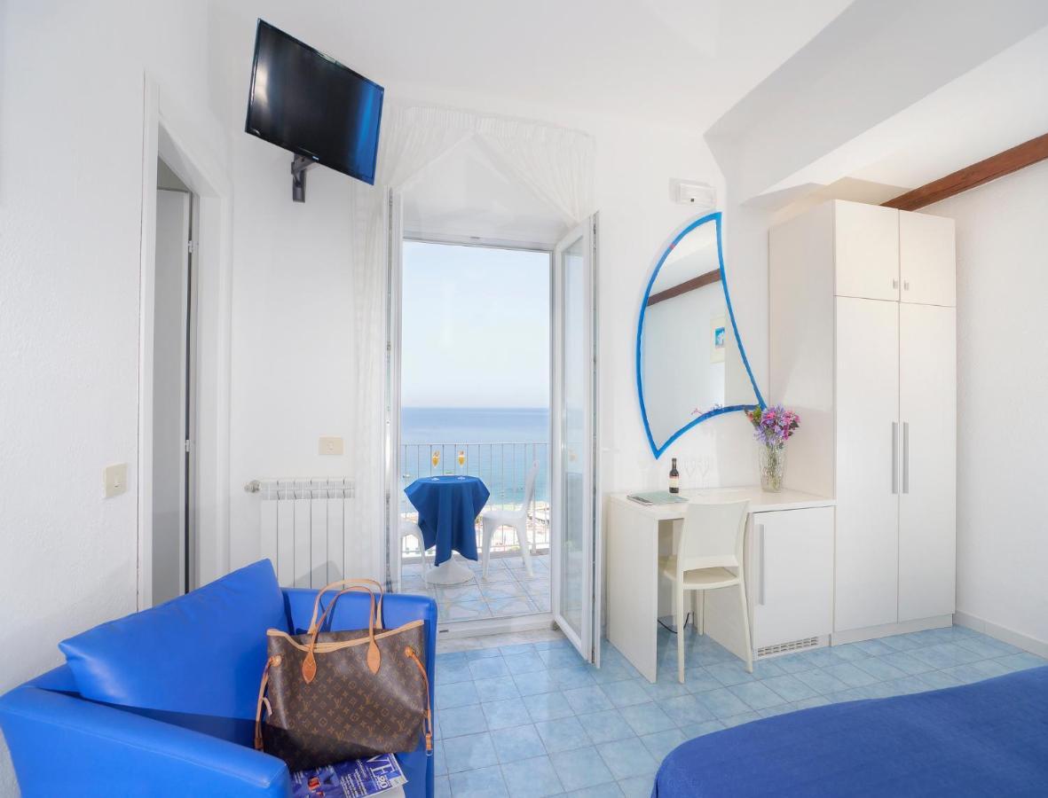 Hotel Imperamare Forio  Exterior photo